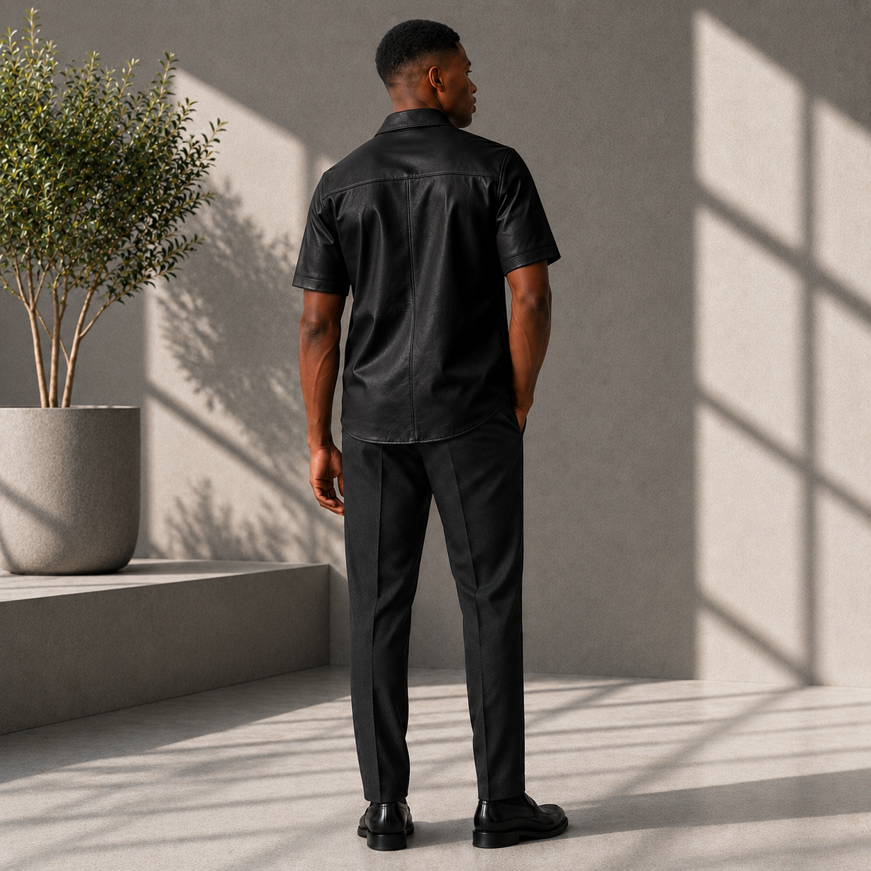 Short sleeves casual shirt for men 100% pure Italian lam skin [Black]